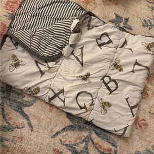 Burt’s Bees Patterned Baby Quilt